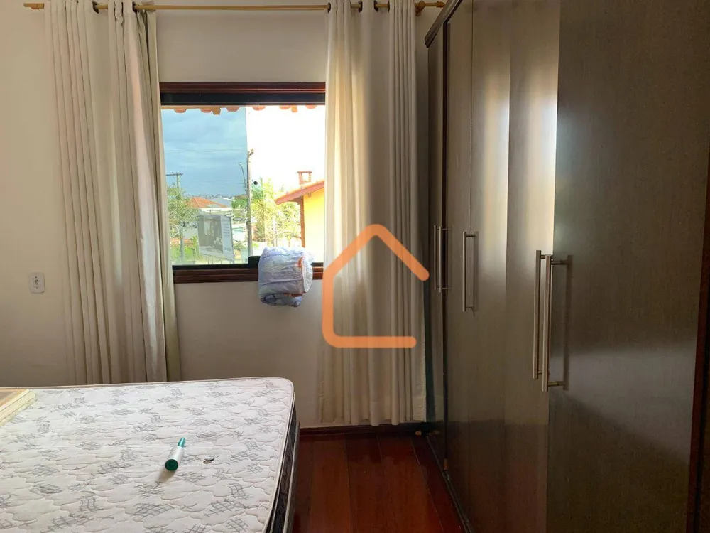 Casa, 3 quartos, 242 m² - Foto 6