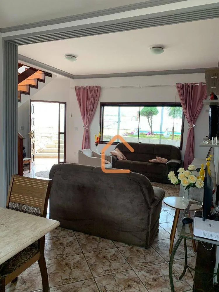 Casa, 3 quartos, 242 m² - Foto 11