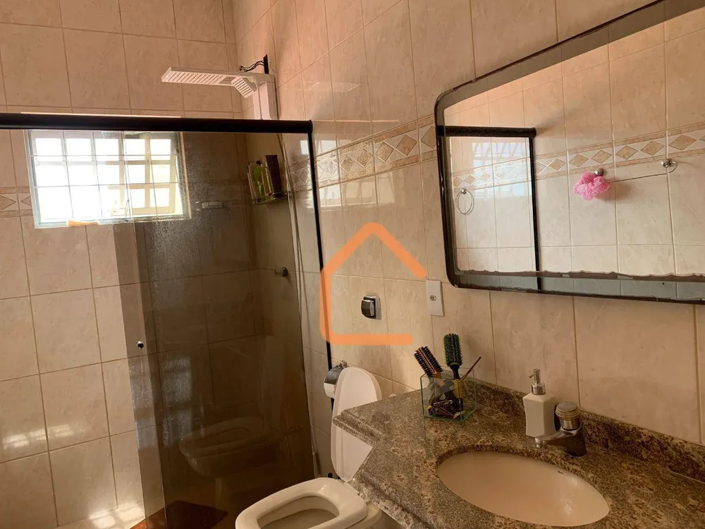 Casa, 3 quartos, 242 m² - Foto 5