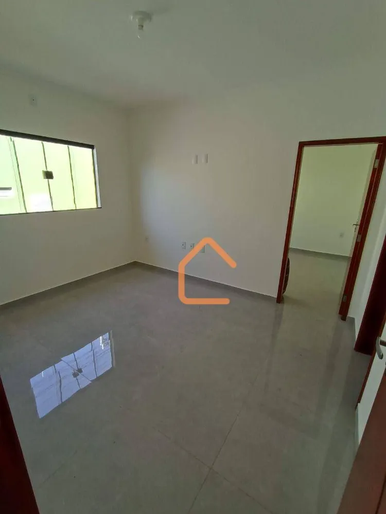Casa, 3 quartos, 99 m² - Foto 2