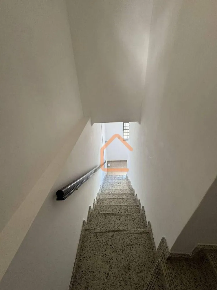 Casa, 2 quartos, 229 m² - Foto 8