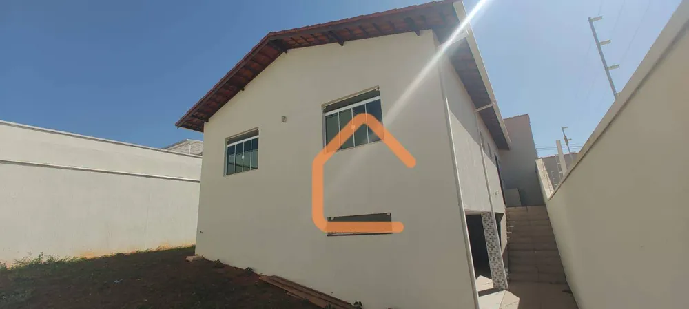 Casa, 3 quartos, 189 m² - Foto 2