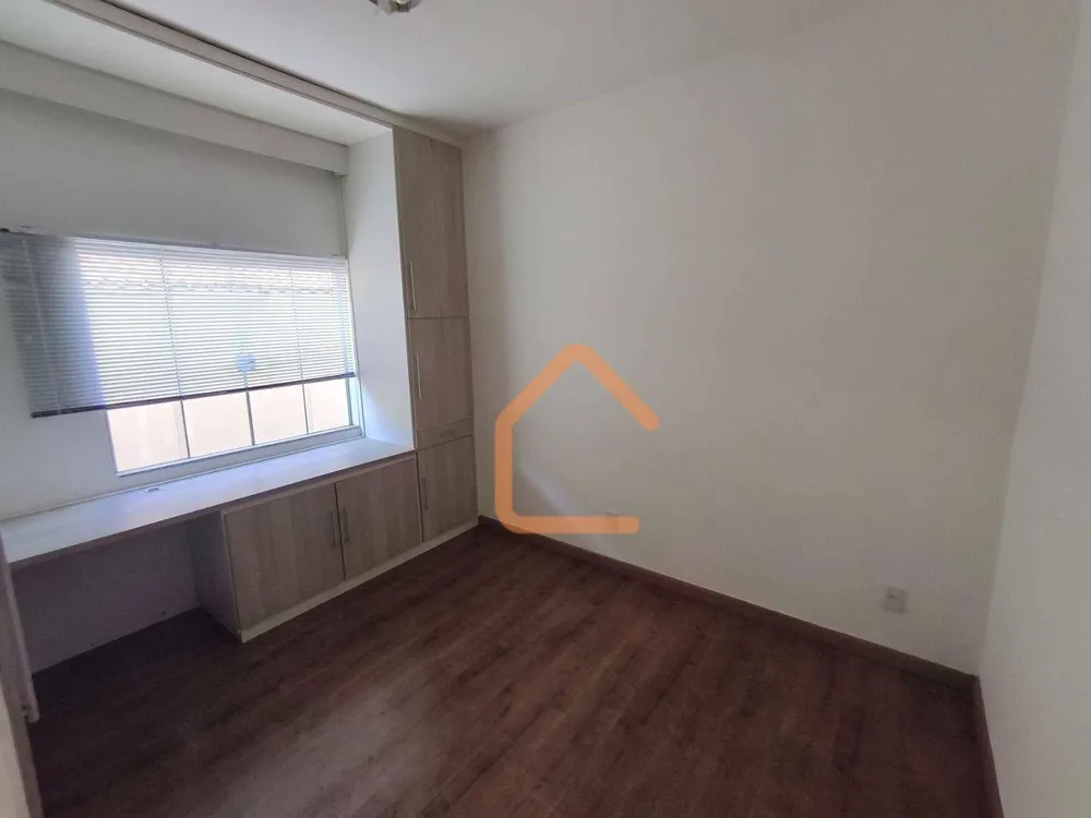 Casa, 4 quartos, 306 m² - Foto 2