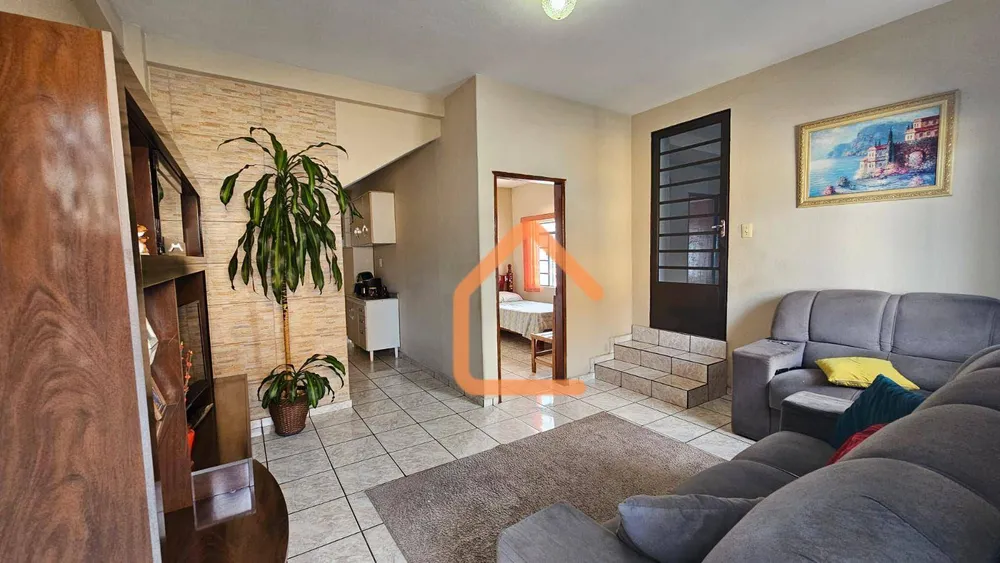 Casa, 3 quartos, 127 m² - Foto 1