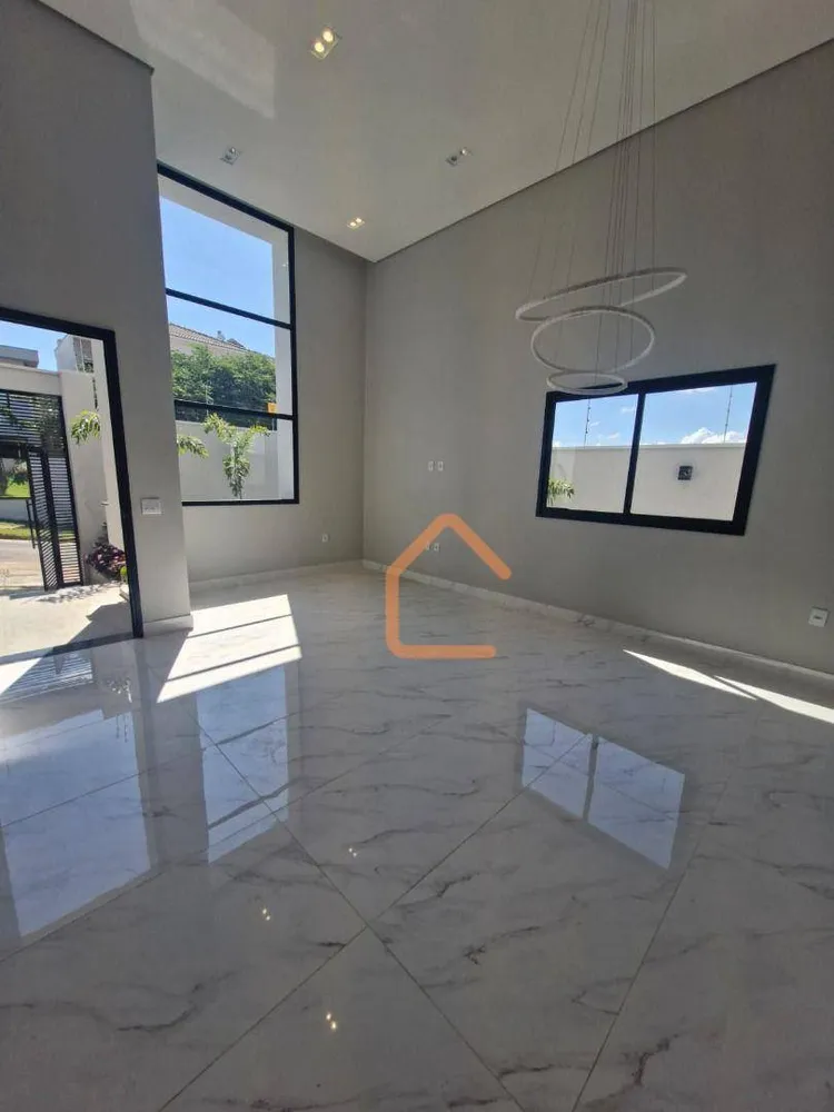 Casa, 3 quartos, 176 m² - Foto 2
