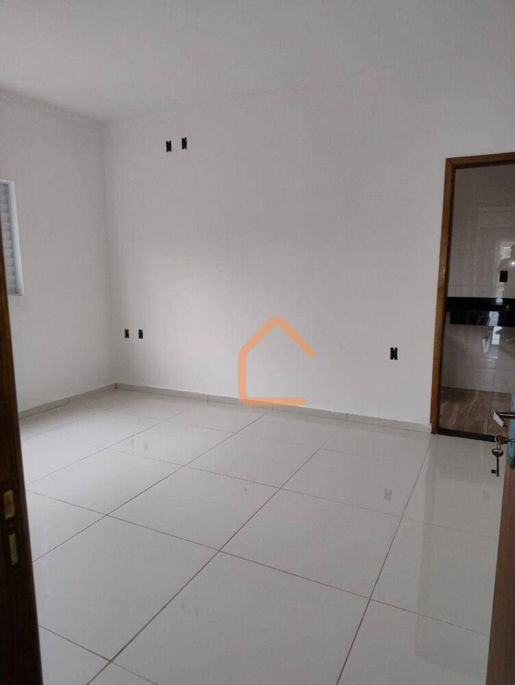 Casa à venda com 3 quartos, 127m² - Foto 4
