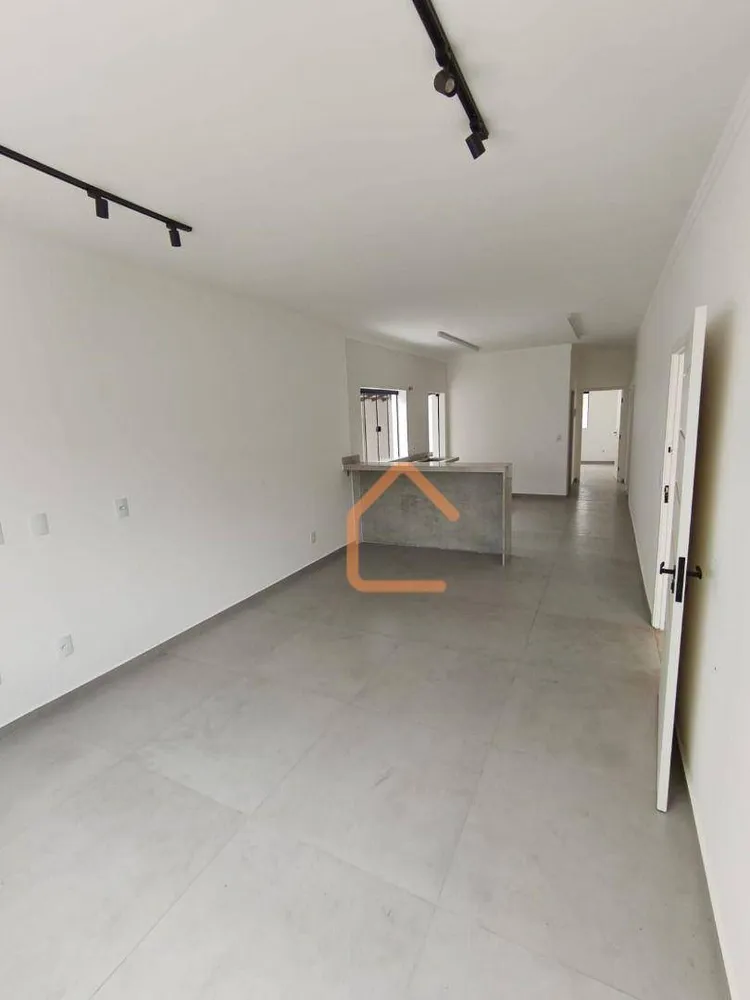 Casa, 3 quartos, 140 m² - Foto 3