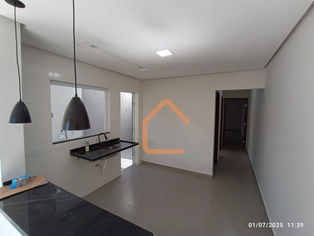 Casa, 2 quartos, 70 m² - Foto 1