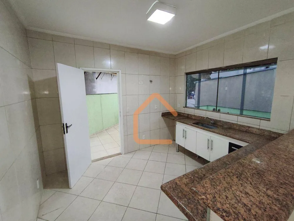 Apartamento, 3 quartos, 170 m² - Foto 2