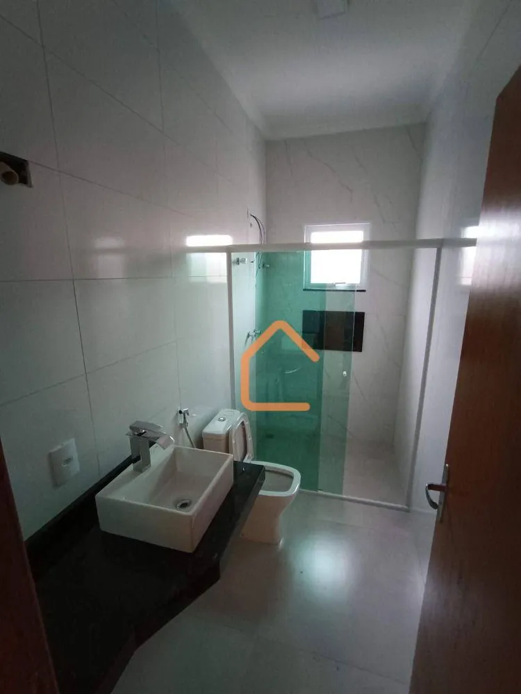 Casa, 3 quartos, 210 m² - Foto 3