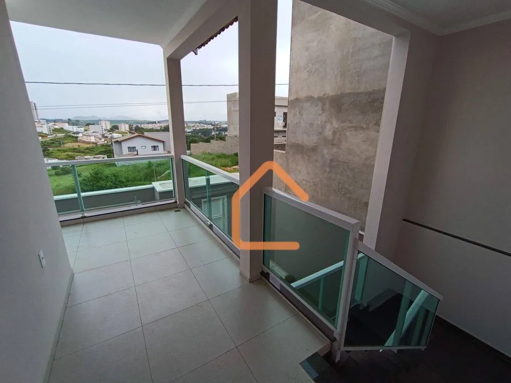 Casa, 3 quartos, 210 m² - Foto 11