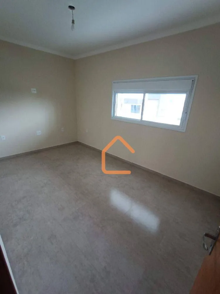 Casa, 3 quartos, 210 m² - Foto 4
