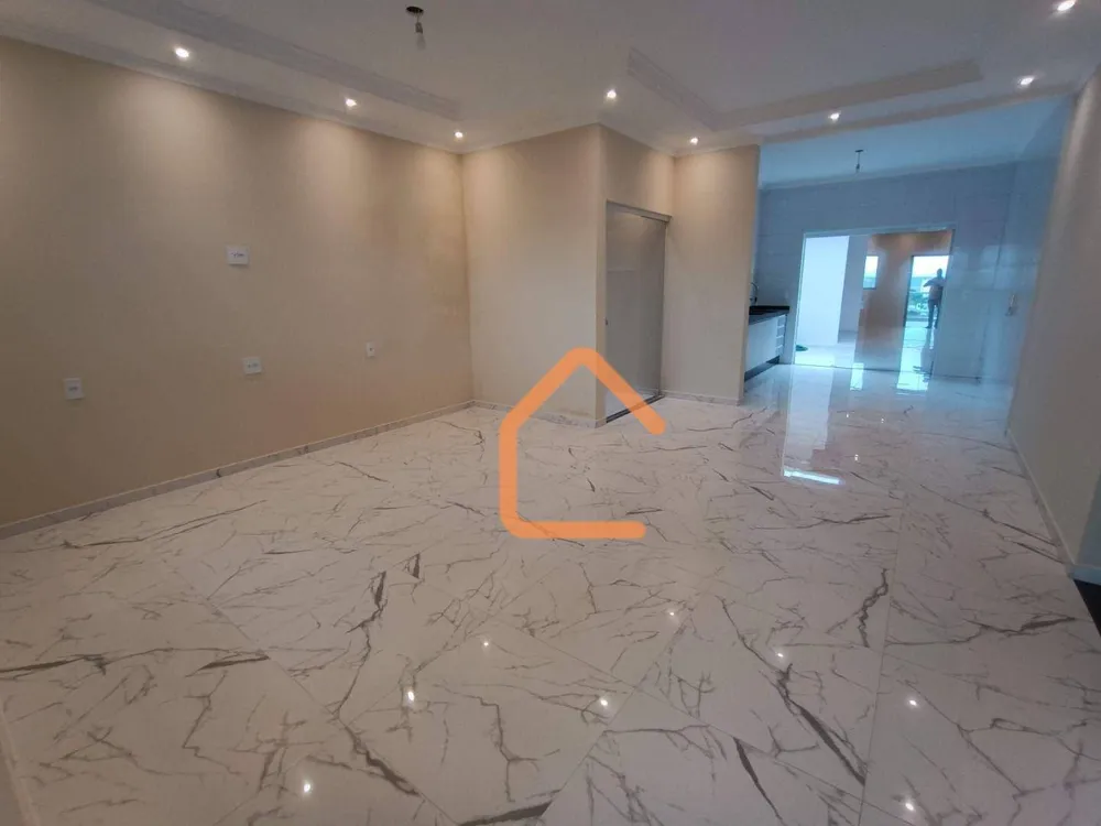 Casa, 3 quartos, 210 m² - Foto 2