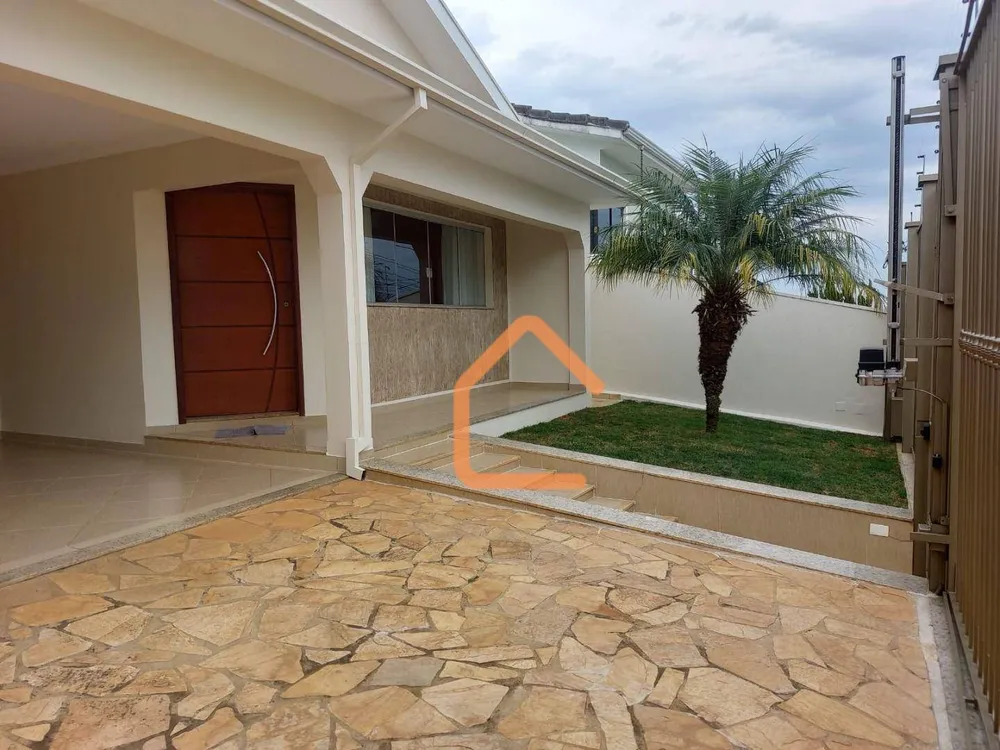 Casa, 3 quartos, 190 m² - Foto 1