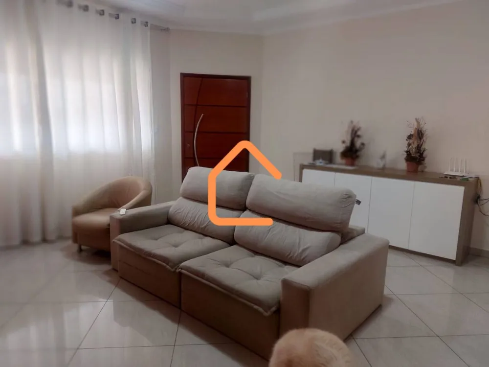 Casa, 3 quartos, 190 m² - Foto 2