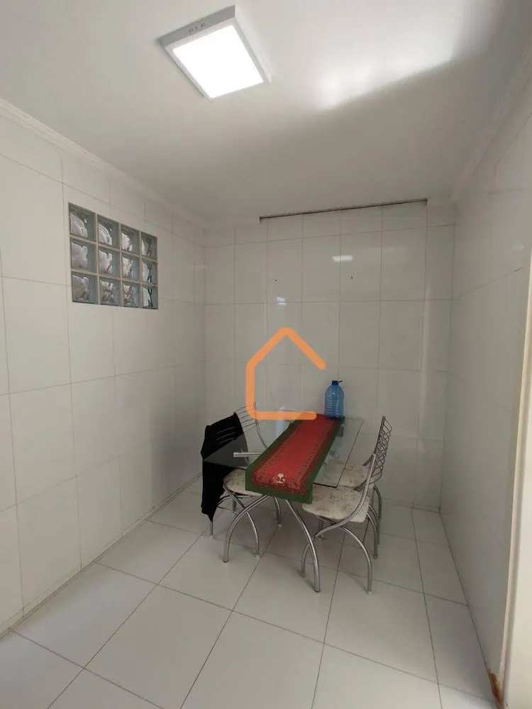 Casa, 3 quartos, 245 m² - Foto 5