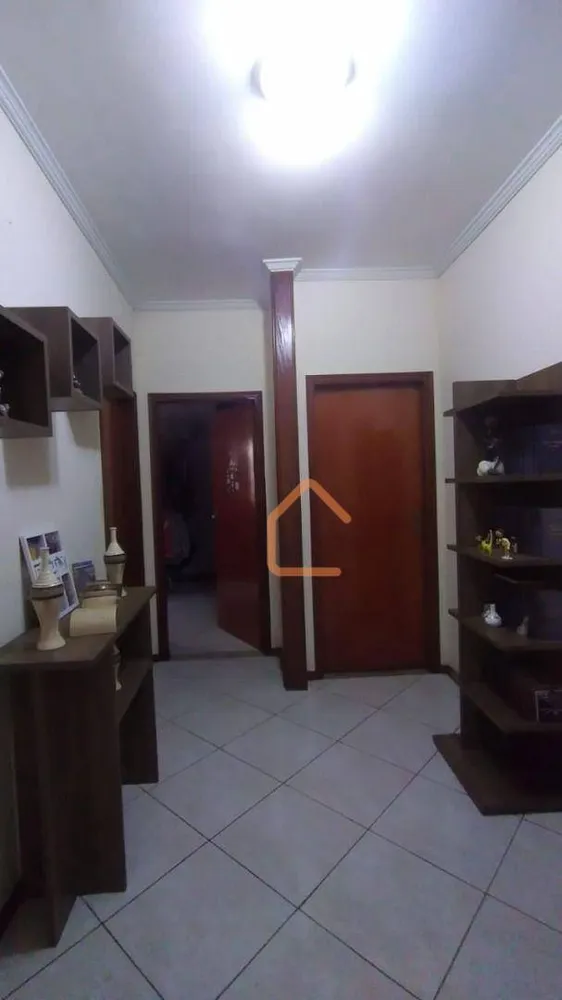 Casa, 3 quartos, 213 m² - Foto 5