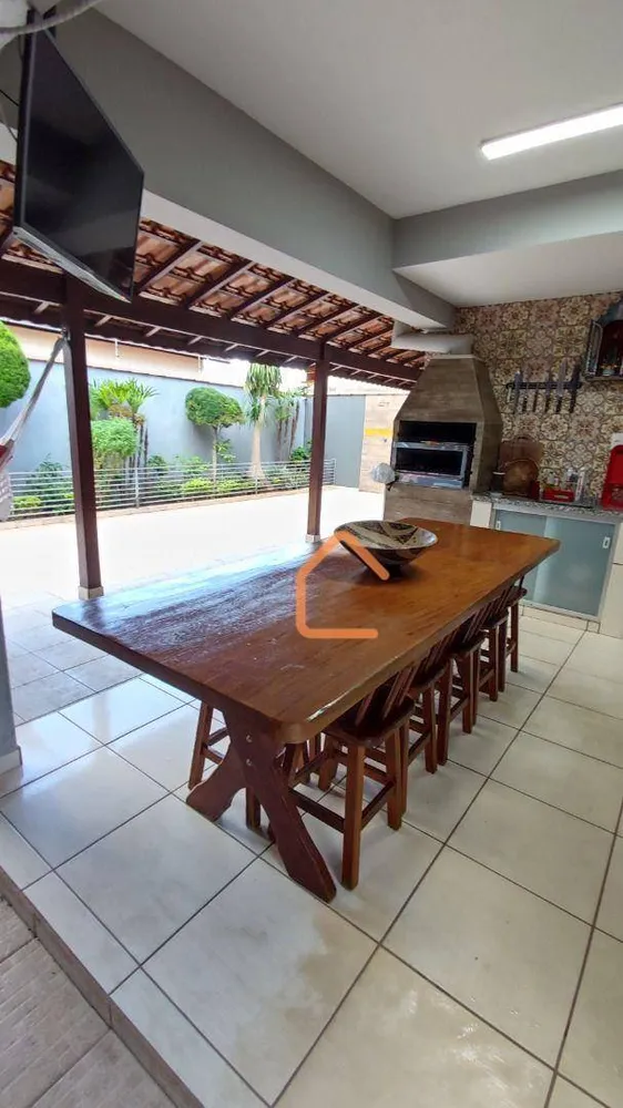 Casa, 3 quartos, 270 m² - Foto 15