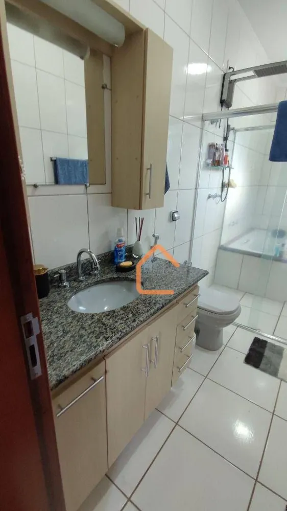 Casa, 3 quartos, 270 m² - Foto 6