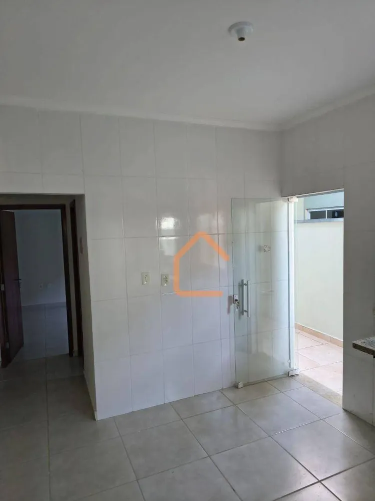 Casa, 2 quartos, 62 m² - Foto 4