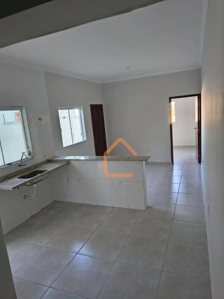 Casa, 2 quartos, 62 m² - Foto 1
