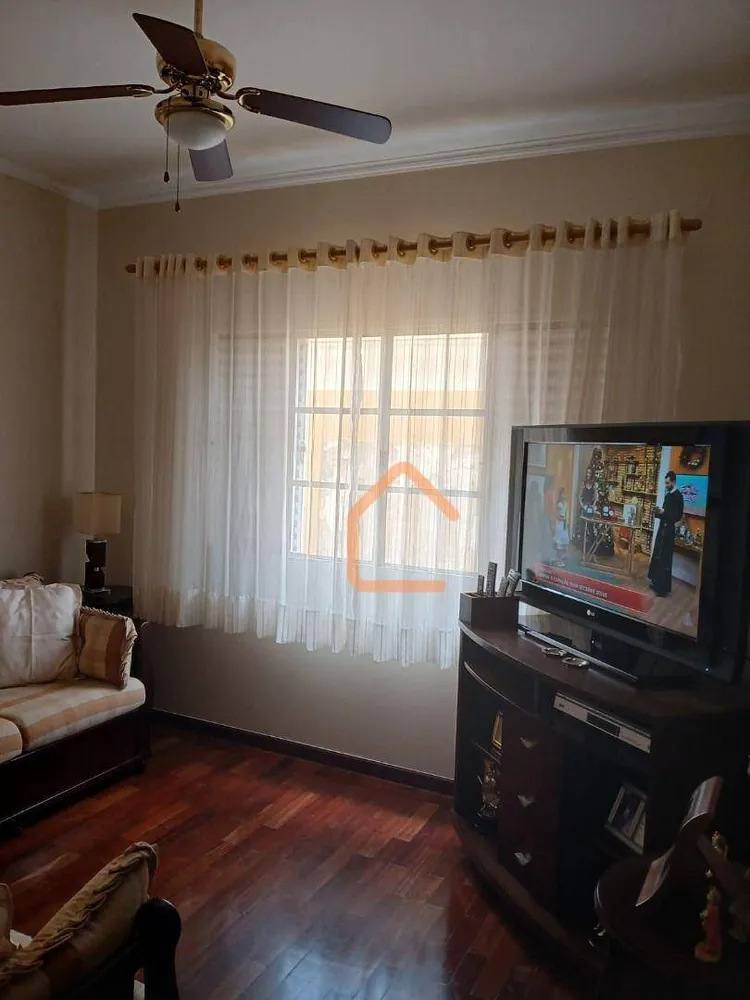 Casa, 4 quartos, 300 m² - Foto 11