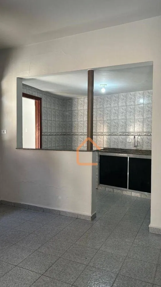 Casa, 3 quartos, 107 m² - Foto 2