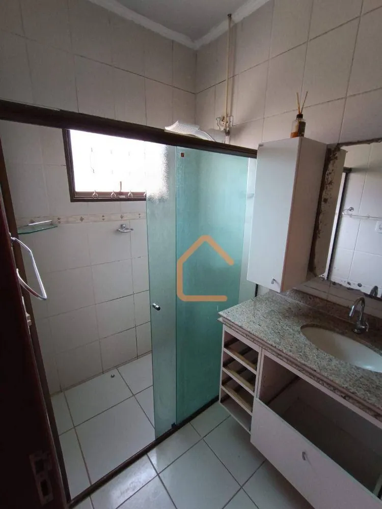 Casa, 3 quartos, 220 m² - Foto 12