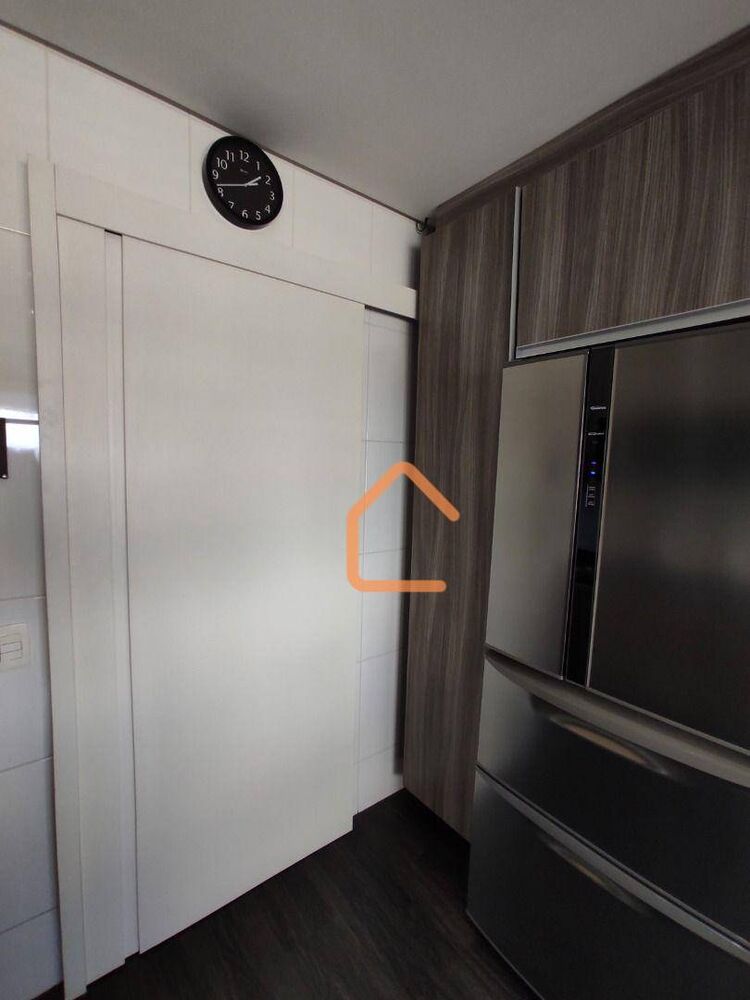 Apartamento à venda com 3 quartos, 157m² - Foto 13