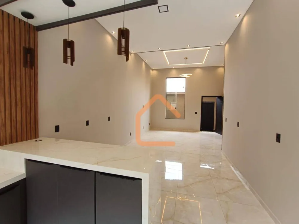 Casa, 3 quartos, 127 m² - Foto 1