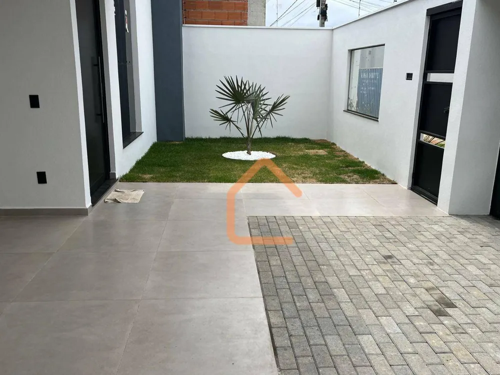 Casa, 3 quartos, 166 m² - Foto 2