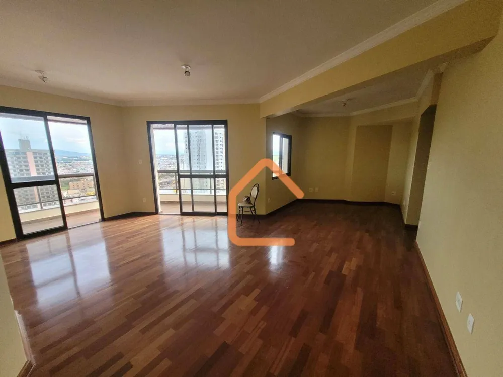 Apartamento, 3 quartos, 139 m² - Foto 1