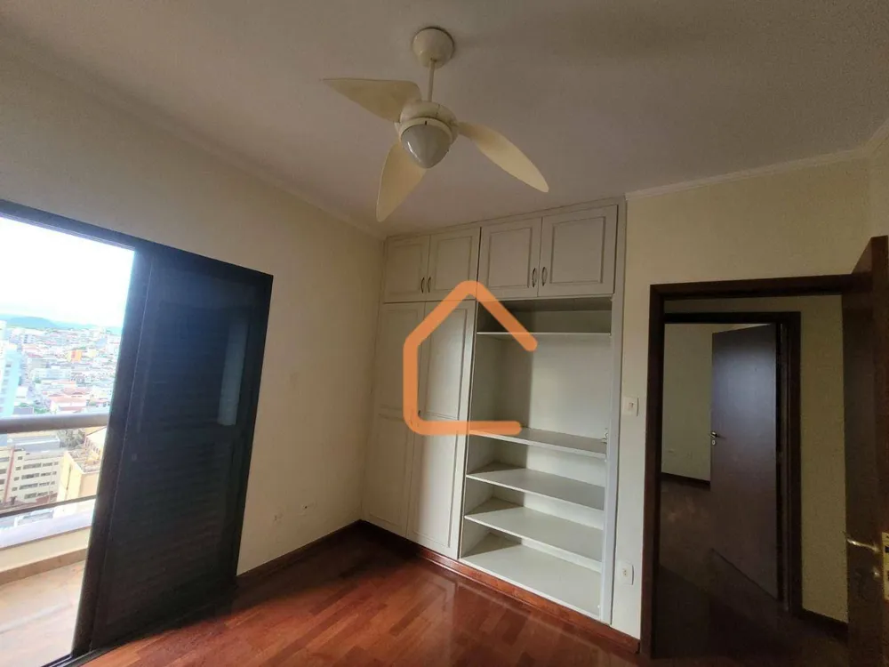 Apartamento, 3 quartos, 139 m² - Foto 2
