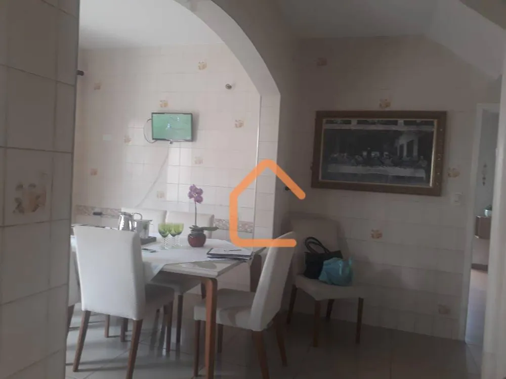 Casa, 3 quartos, 187 m² - Foto 3
