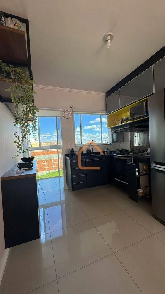 Apartamento, 3 quartos, 100 m² - Foto 1