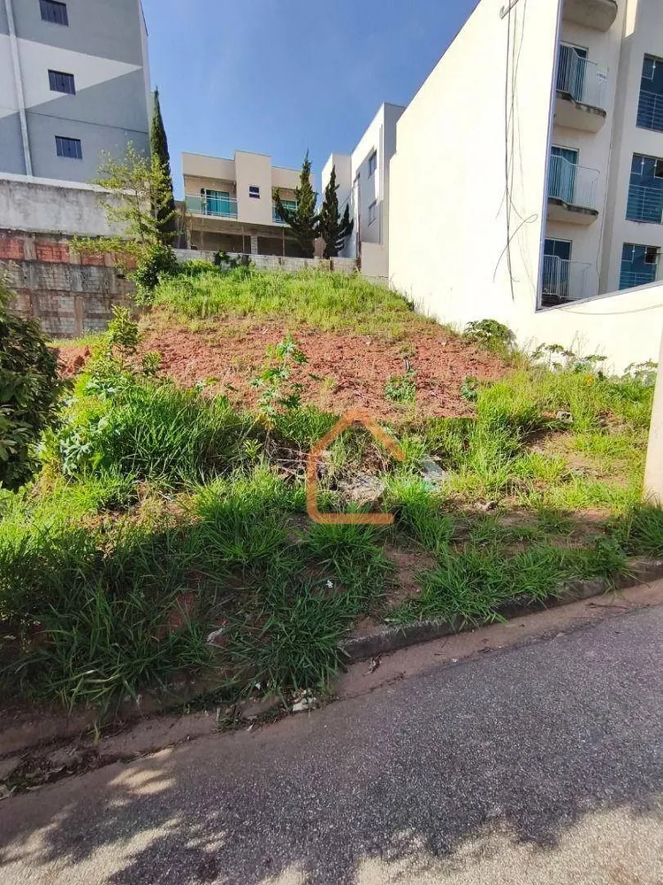 Terreno, 240 m² - Foto 1