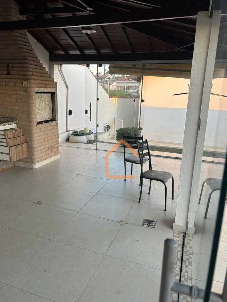 Casa, 3 quartos, 230 m² - Foto 9