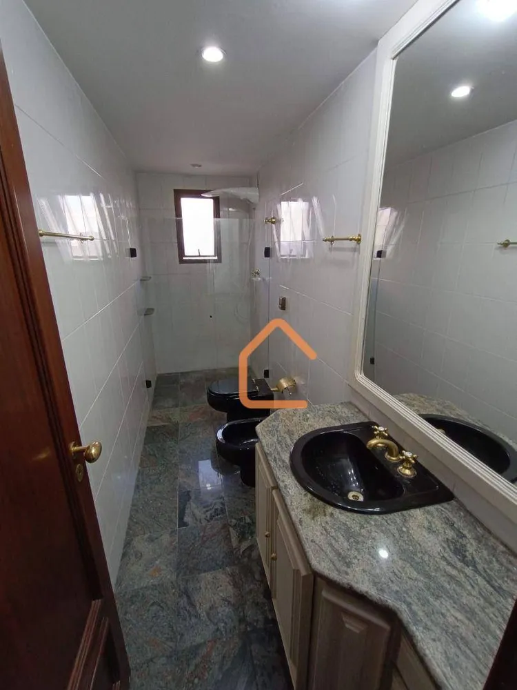 Apartamento, 3 quartos, 227 m² - Foto 11