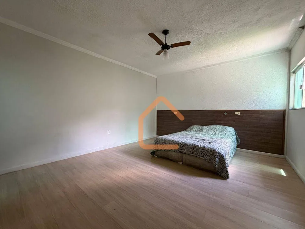 Casa, 3 quartos, 216 m² - Foto 6
