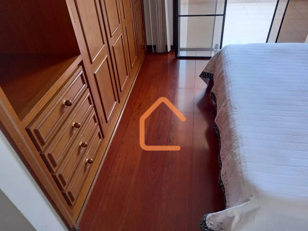 Casa, 3 quartos, 251 m² - Foto 13