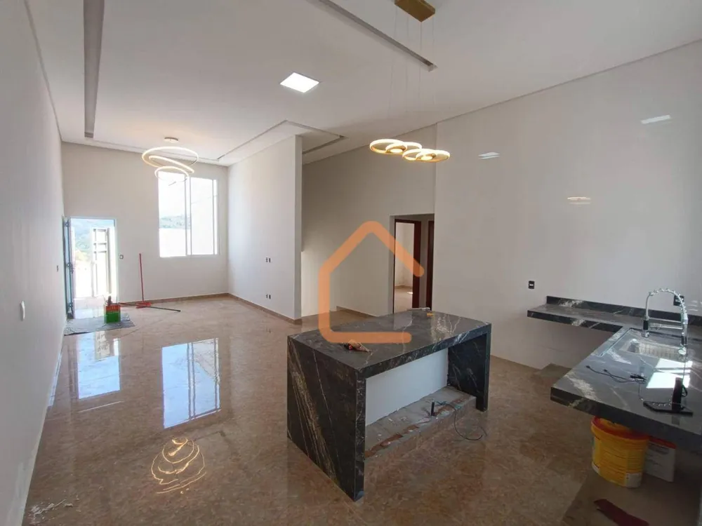 Casa, 3 quartos, 155 m² - Foto 1
