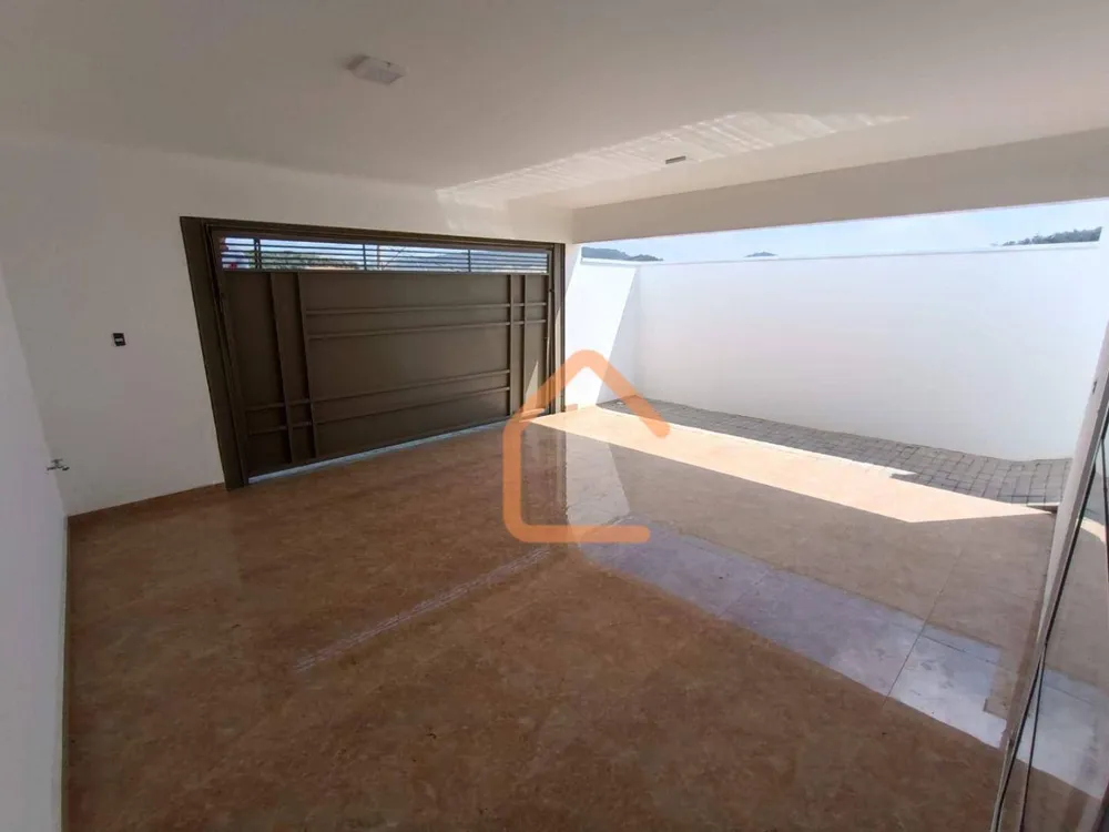 Casa, 3 quartos, 155 m² - Foto 2