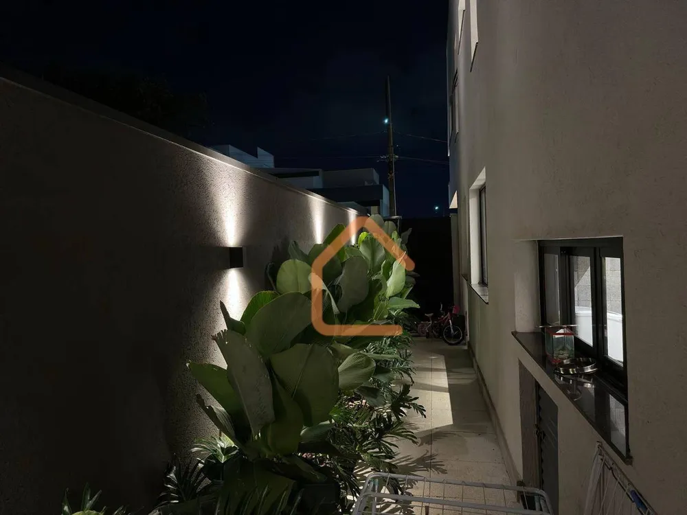 Casa, 3 quartos, 298 m² - Foto 13