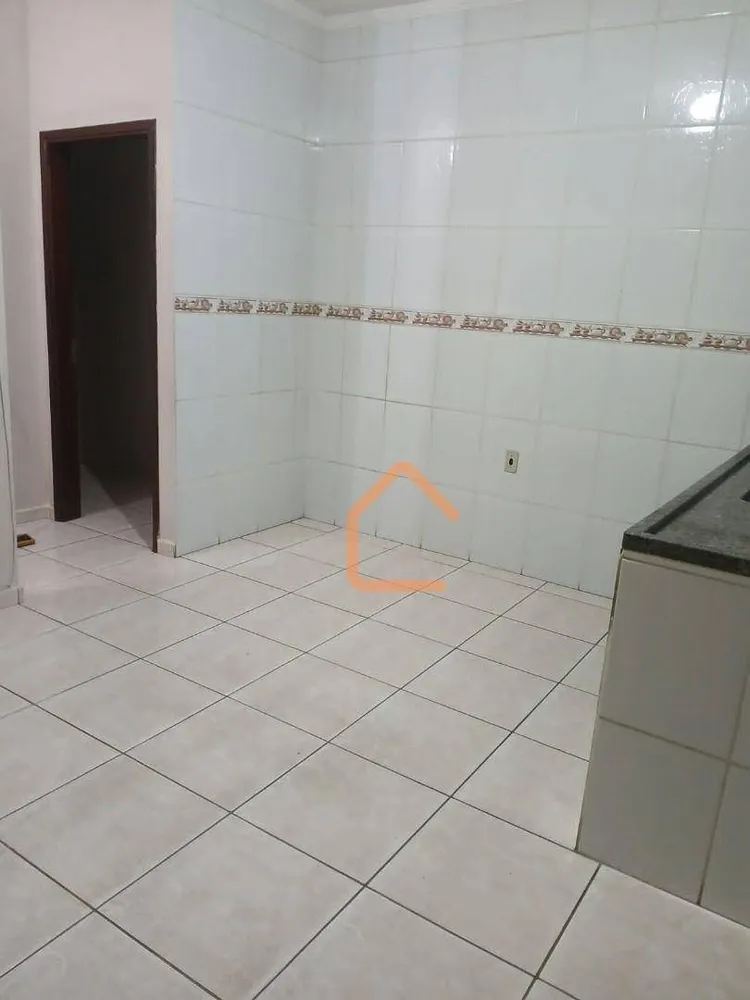 Casa, 3 quartos, 110 m² - Foto 2