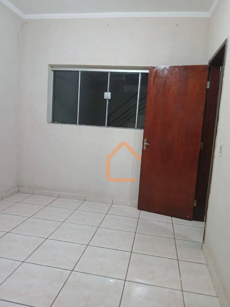 Casa, 3 quartos, 110 m² - Foto 3