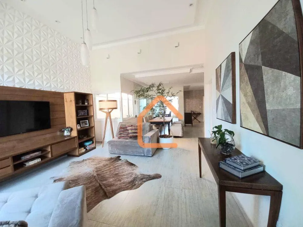 Casa, 3 quartos, 226 m² - Foto 4