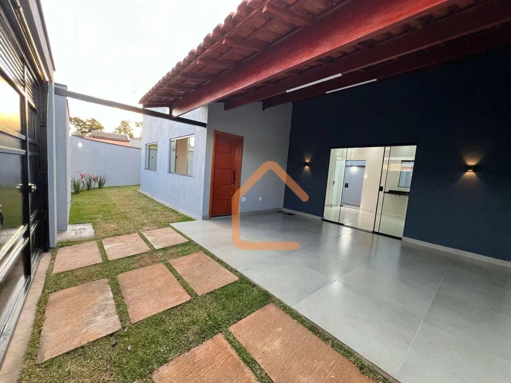 Casa, 3 quartos, 114 m² - Foto 1