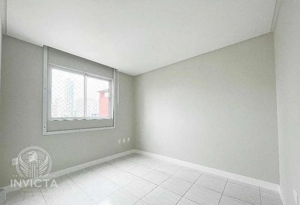 Apartamento, 4 quartos, 206 m² - Foto 2