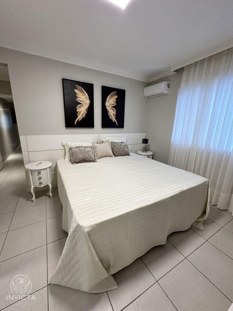 Apartamento à venda com 2 quartos, 100m² - Foto 9