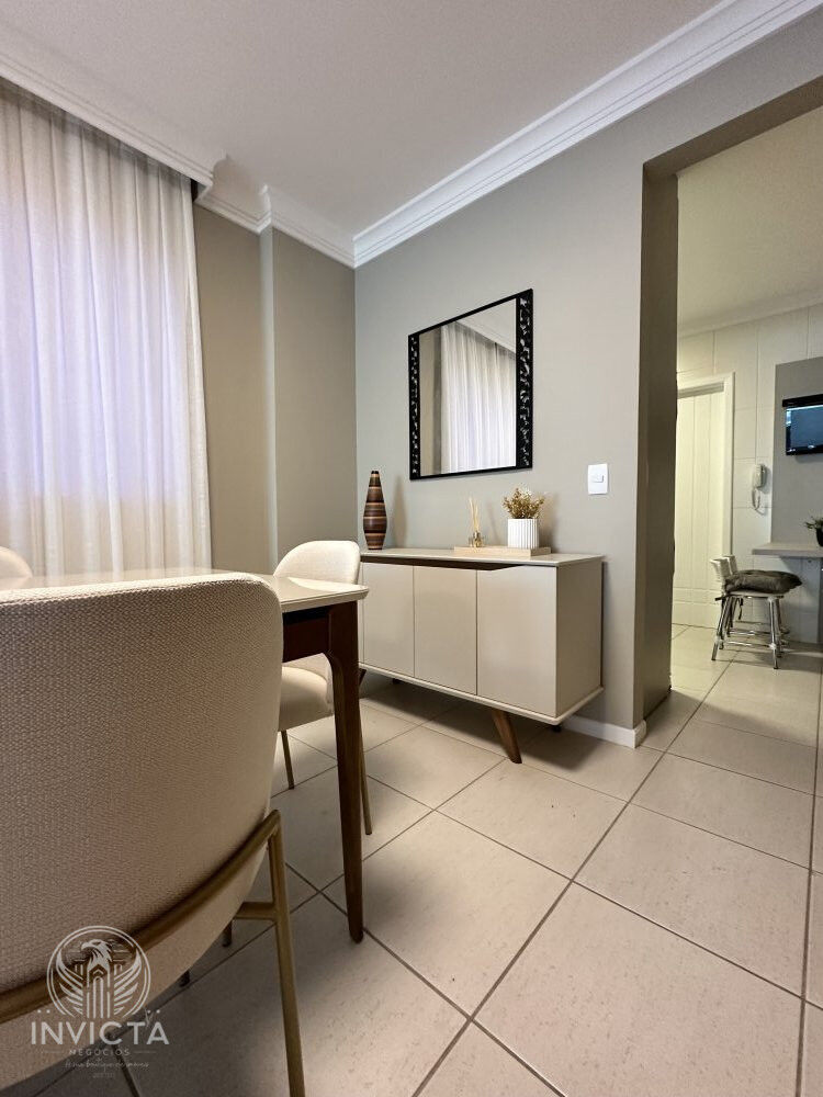 Apartamento à venda com 2 quartos, 100m² - Foto 19